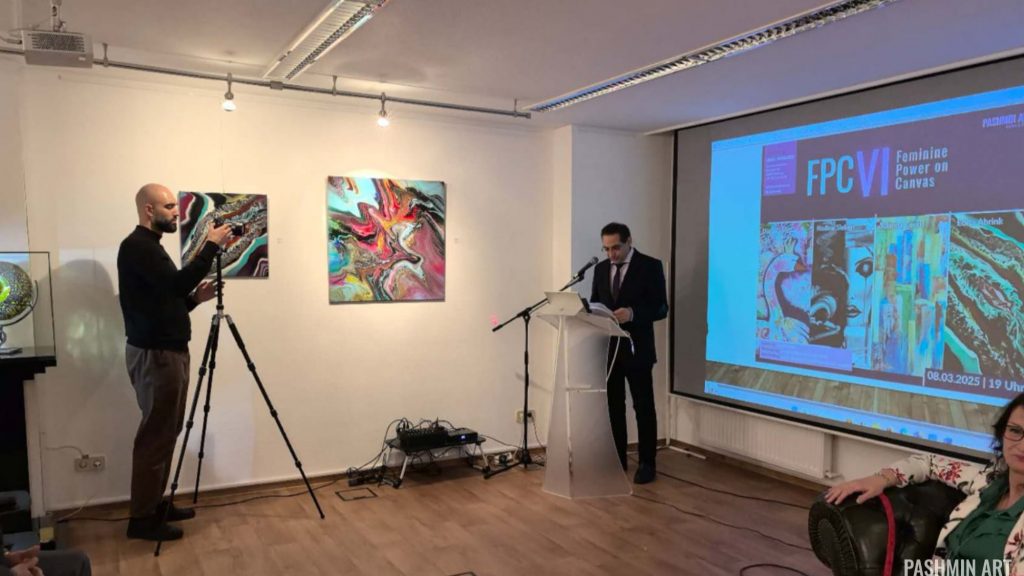 Instagram post from pashmin__art. This post is in position 0.